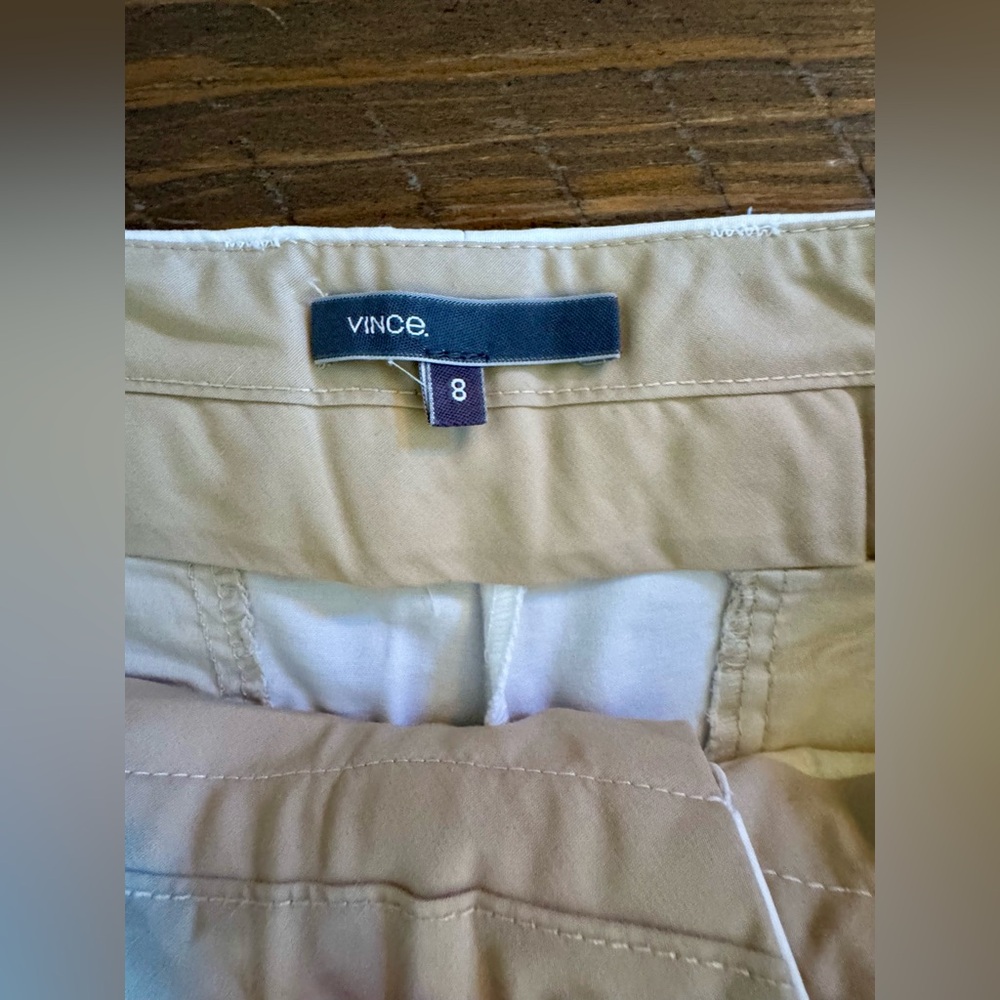 Vince Classic Women's White Chino Bermuda Shorts, Size 8 - Picture 2 of 7